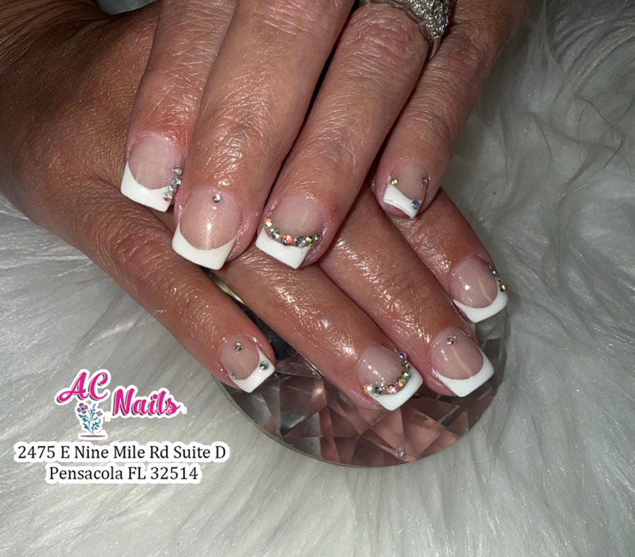 A C Nails & Spa